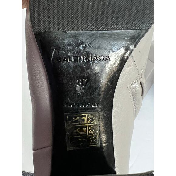 BALENCIAGA Gray Glove Leather Zip Up Chunky Heel Round Toe Ankle Boots 7  EU 37 - Picture 10 of 16